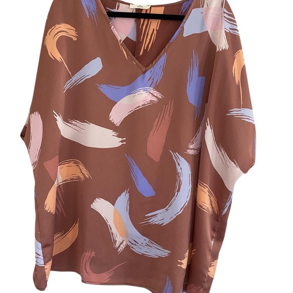 Entro Brown and Tan Blouse - Picture 2 of 6